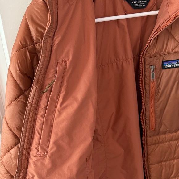 Women’s XS Patagonia Quilted Jacket in Rust Orange LIKE NEW - Picture 6 of 6